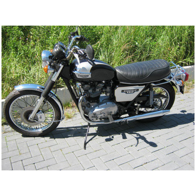 Triumph T 140