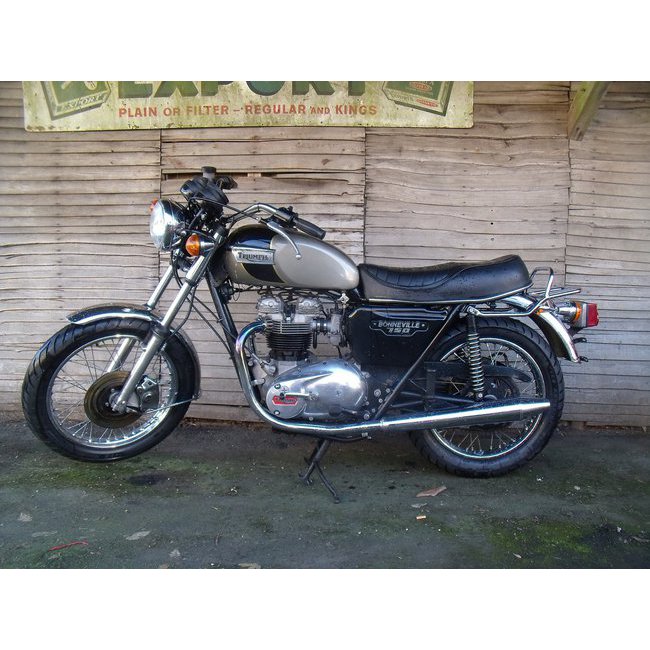 Triumph T140