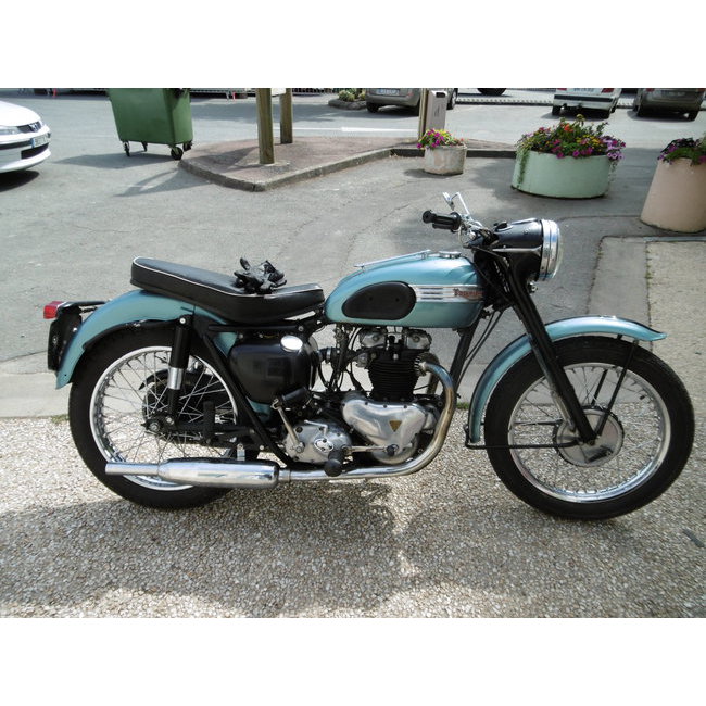 Triumph 6T