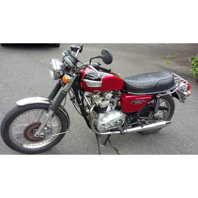 Triumph T 140