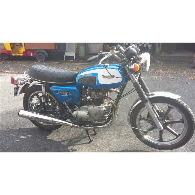 Triumph T 140 D