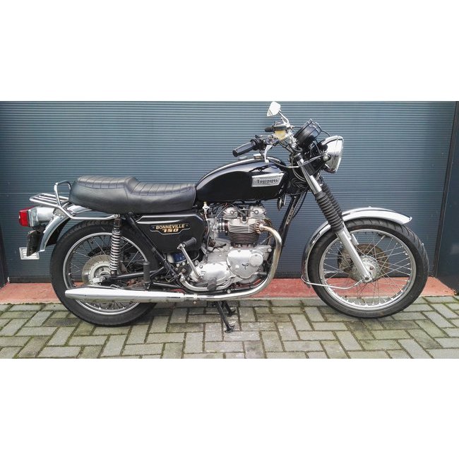 Triumph T140