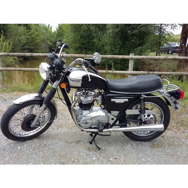  Triumph T 140