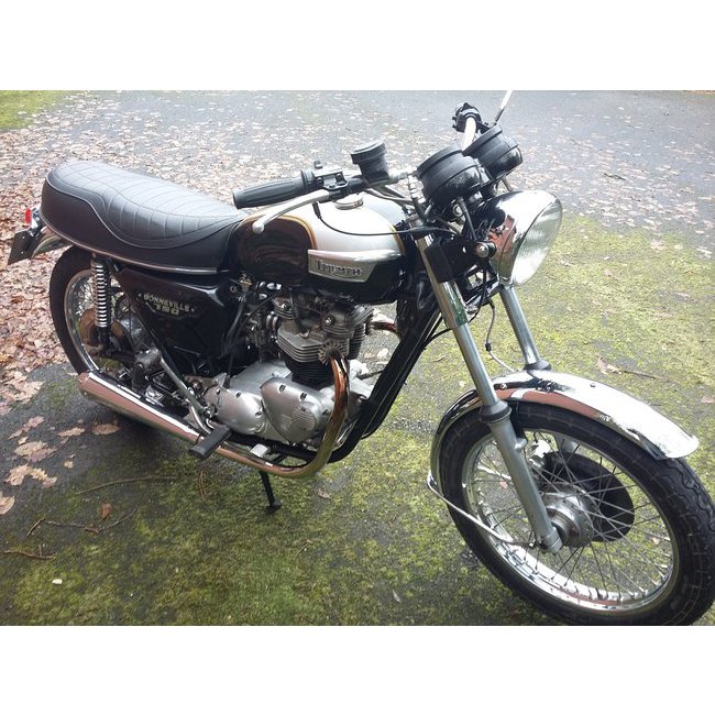 Triumph T 140