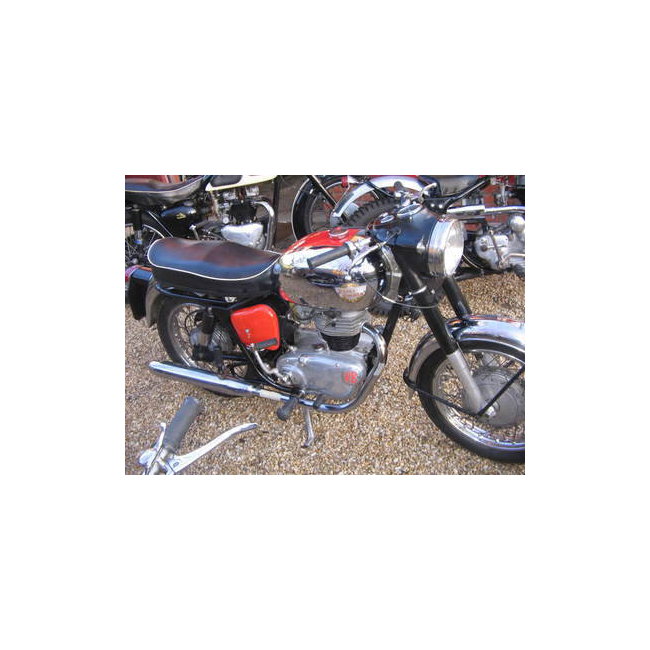 Royal Enfield 250 Crusader Sport