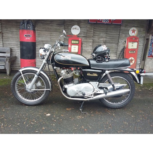  Norton Commando