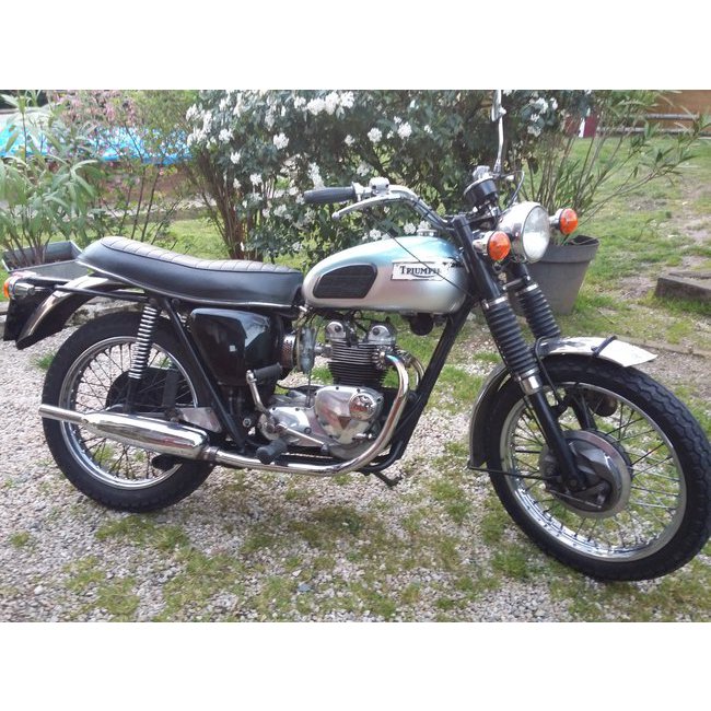 Triumph T 100 C