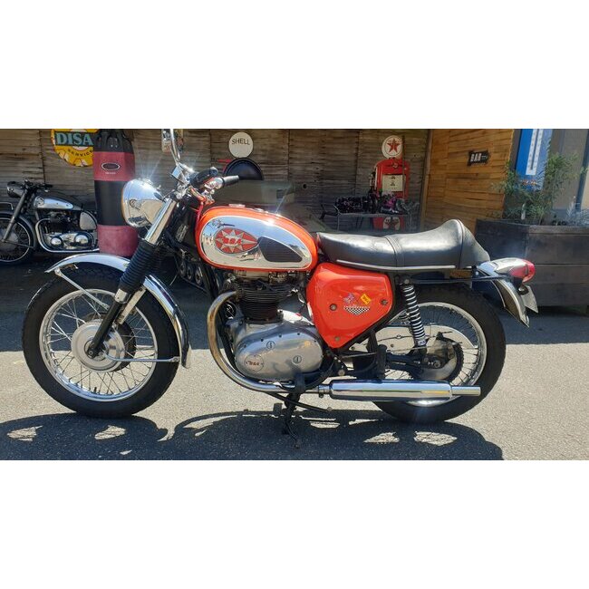 BSA A 65T