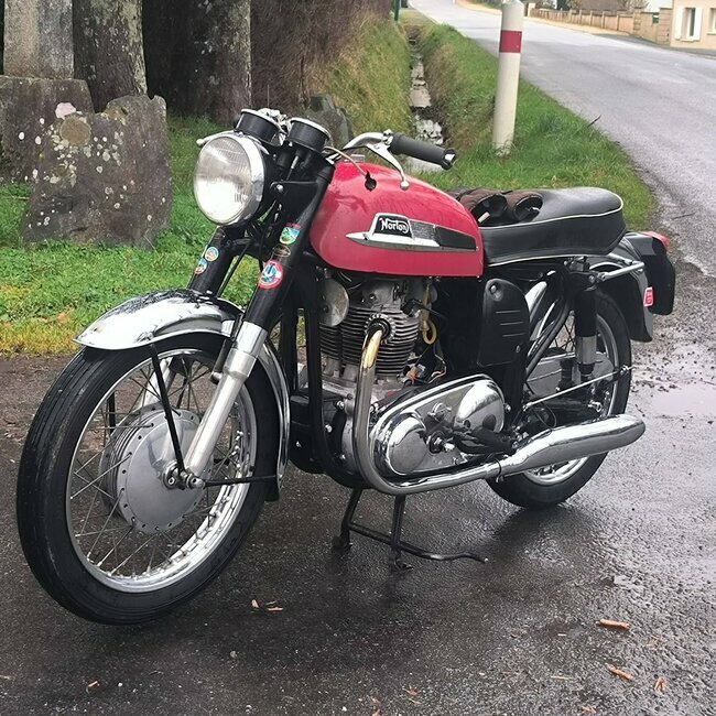 Norton 750 Atlas