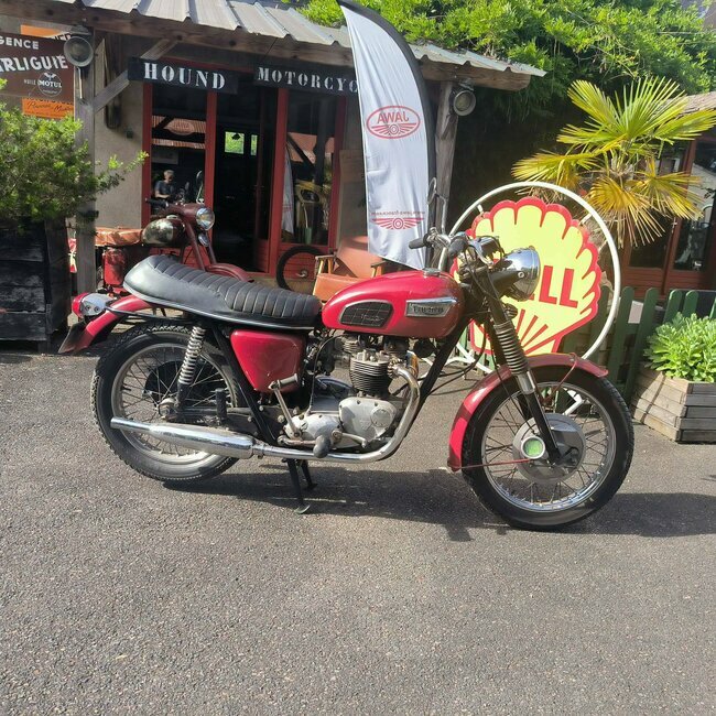 Triumph TR6