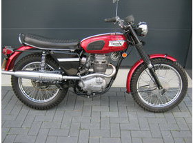 Triumph TR 25