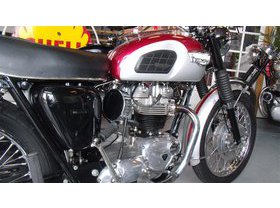 Triumph T 120 R