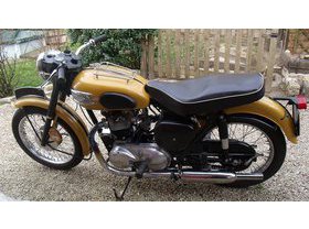 Triumph Thunderbird 