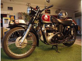 Matchless G 9