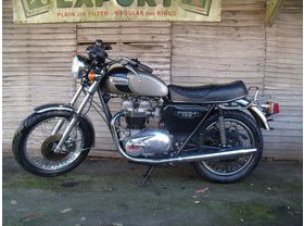 Triumph T140