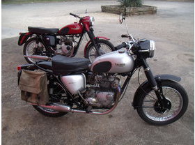 2 Triumph 3TA 1967