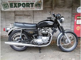 Triumph Bonneville 750