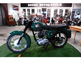 BSA B 40