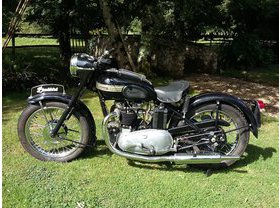 Triumph Blackbird