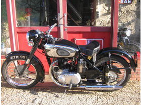 BSA Golden Flash