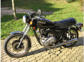 Triumph tss moteur T140