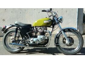 Triumph T 140 1977