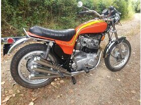 Triumph X75 Hurricane