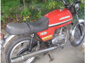Ducati 250 Strada