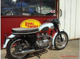 Triumph 500