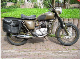 Triumph 3TA