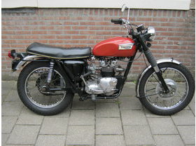 Triumph T100 Trophy